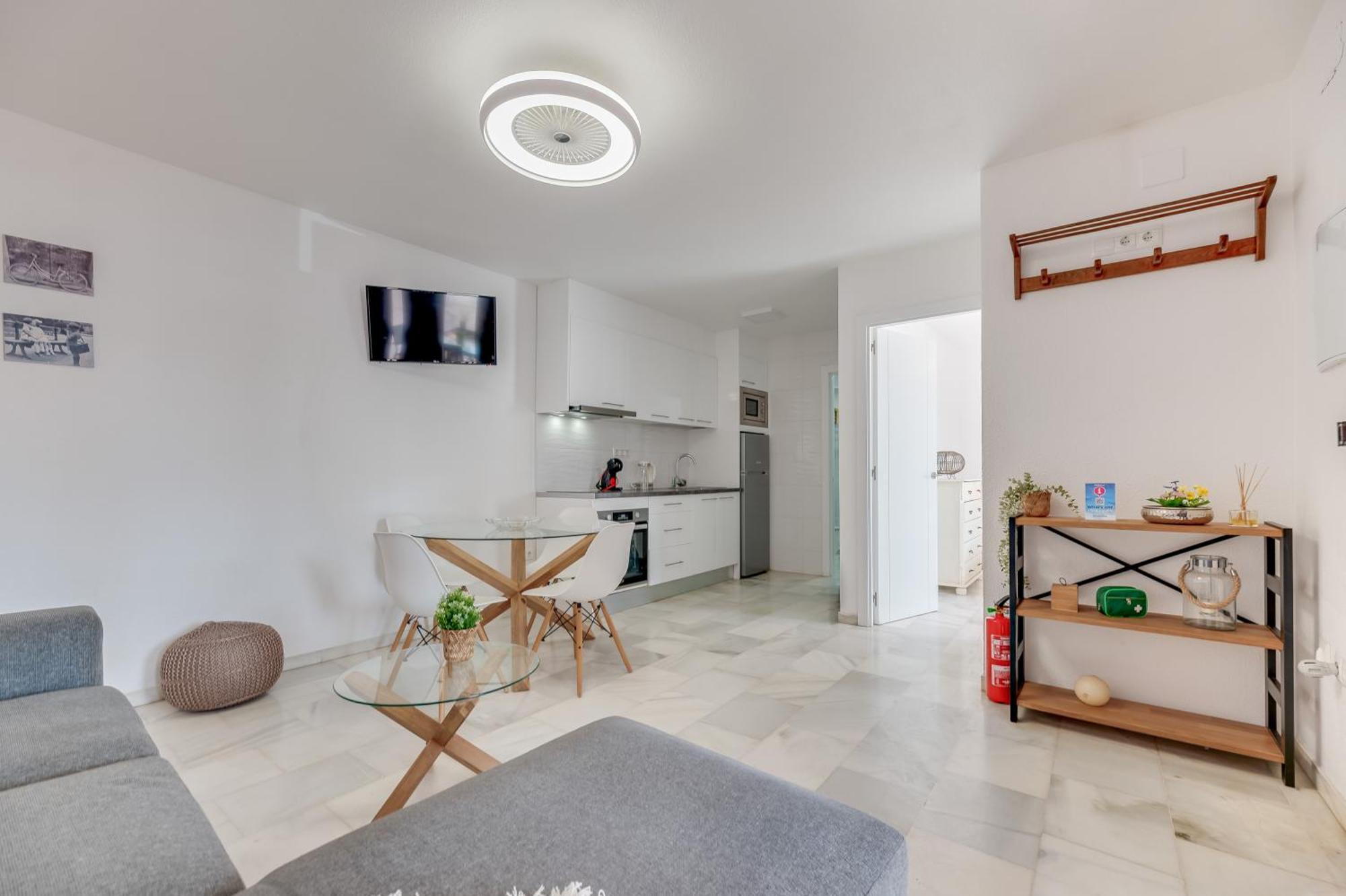 Apartamento Con Amplio Porche Y Bbq Бенальмадена Экстерьер фото
