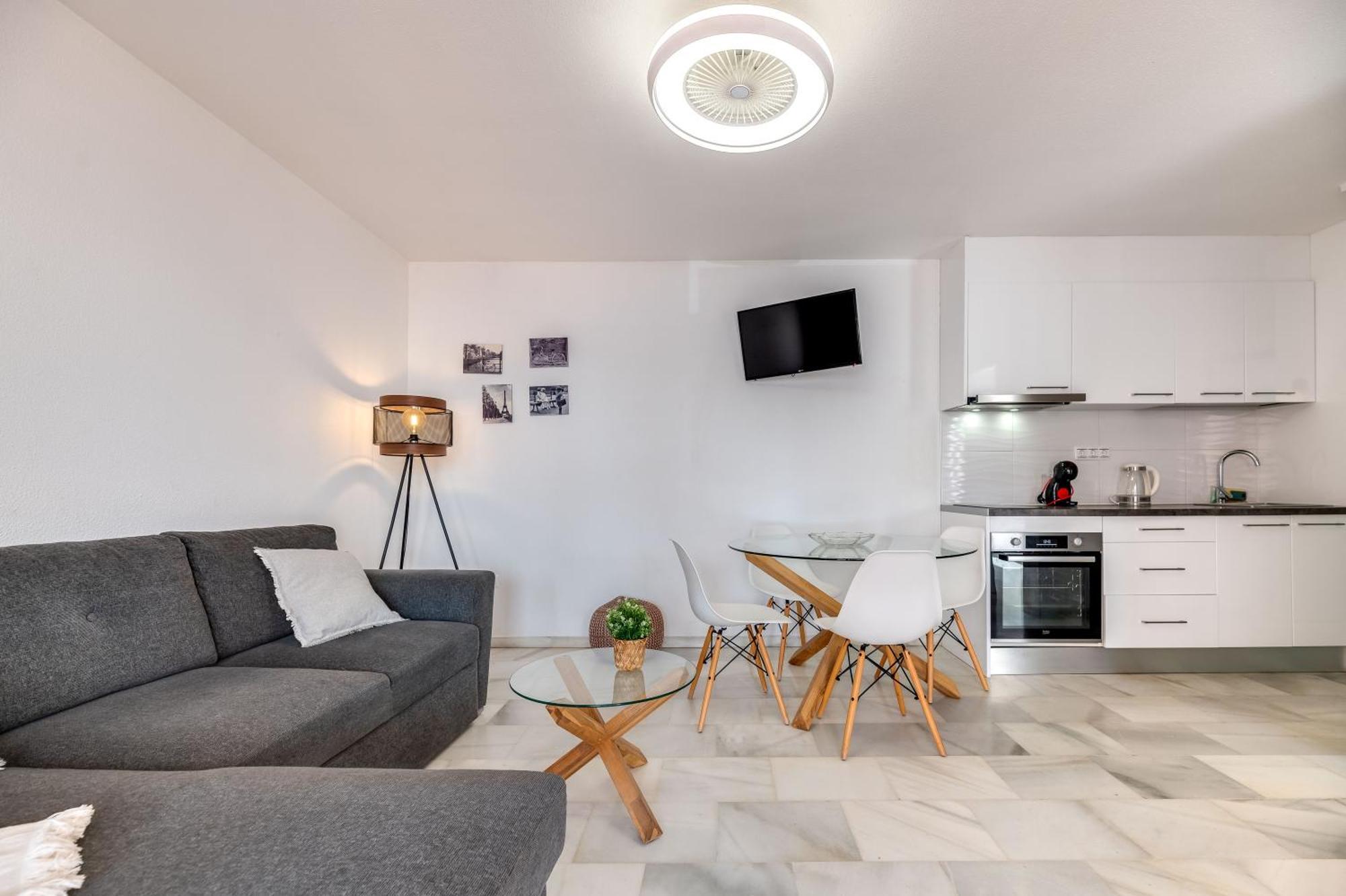 Apartamento Con Amplio Porche Y Bbq Бенальмадена Экстерьер фото